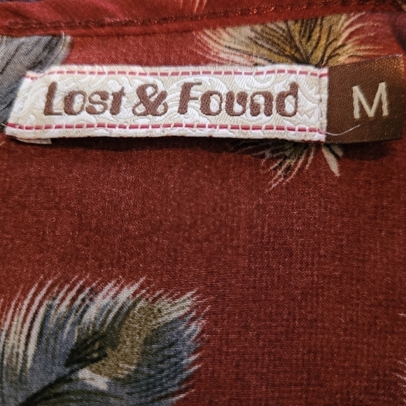 LOST & FOUND Sleeveless Sheer Top, Zipper Closure, Size Medium - Picture 8 of 14